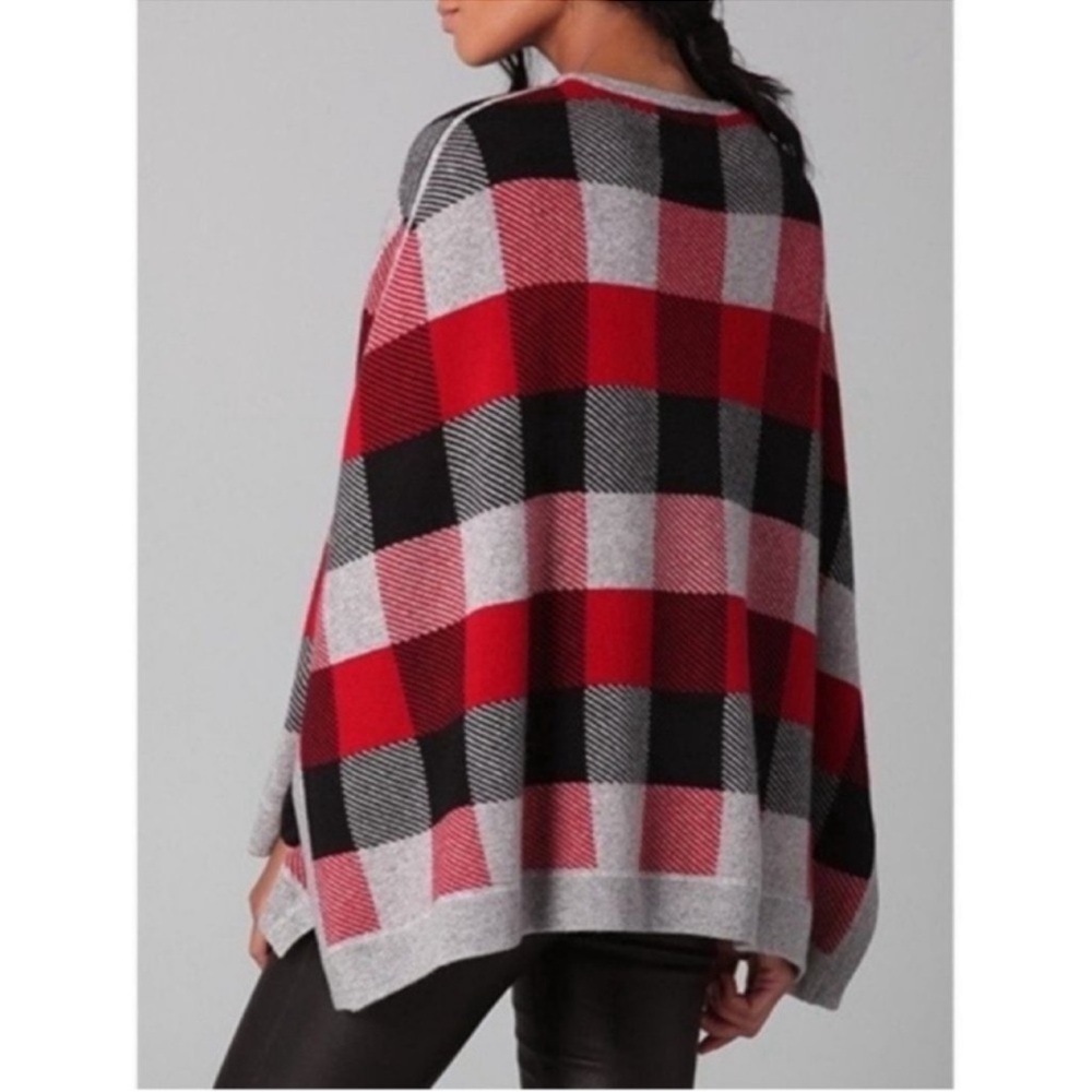 Aiko | Cape | Riley Cape - Picture 2 of 8